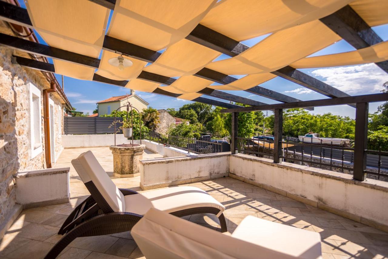 Villa Hrustika - Heated Pool, Jacuzzi & Sauna Gabonjin Екстер'єр фото