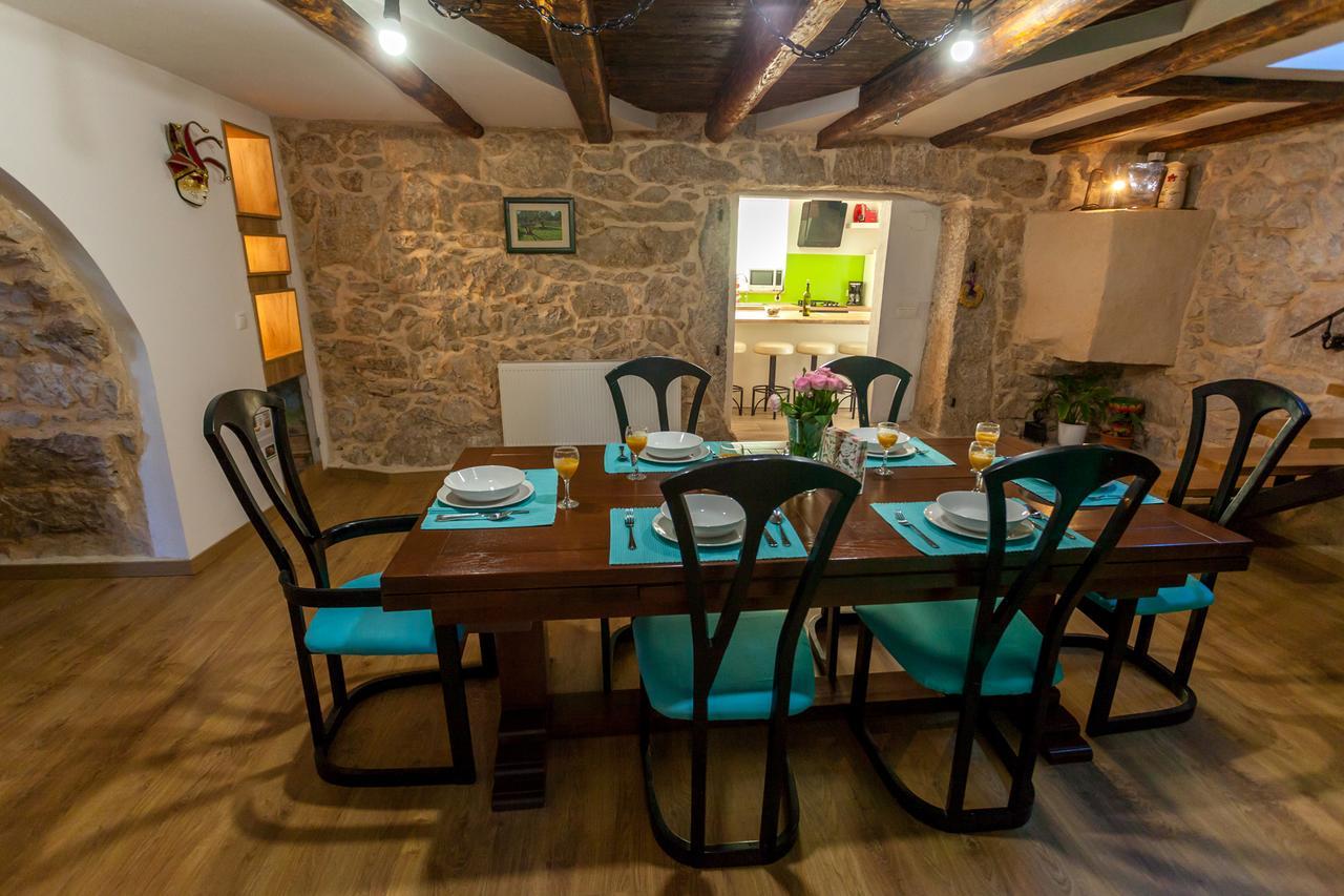 Villa Hrustika - Heated Pool, Jacuzzi & Sauna Gabonjin Екстер'єр фото